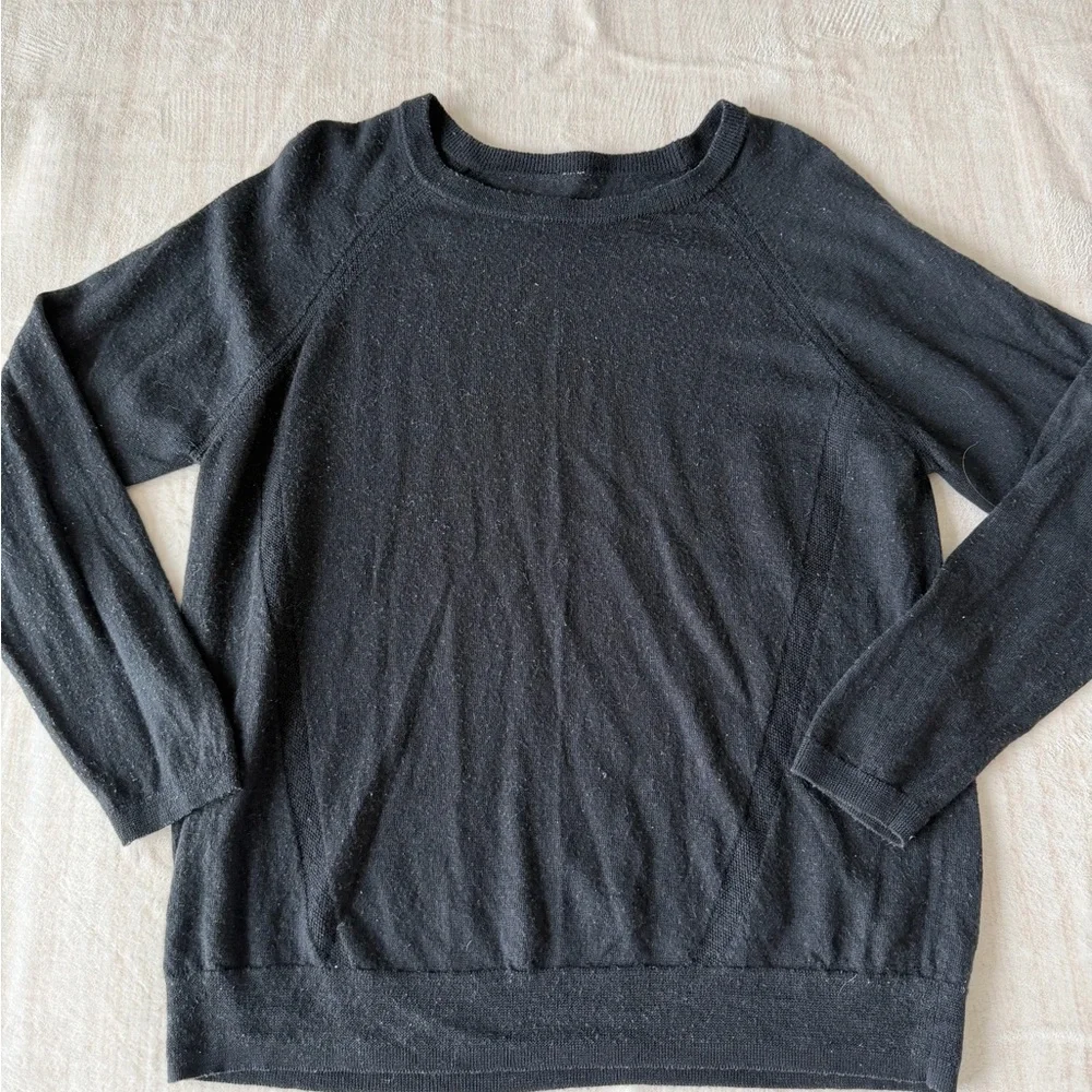 Lululemon Rising Salutation Sweater Black - Picture 3 of 4